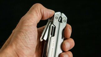 Leatherman Free P4 with Nylon Pouch
