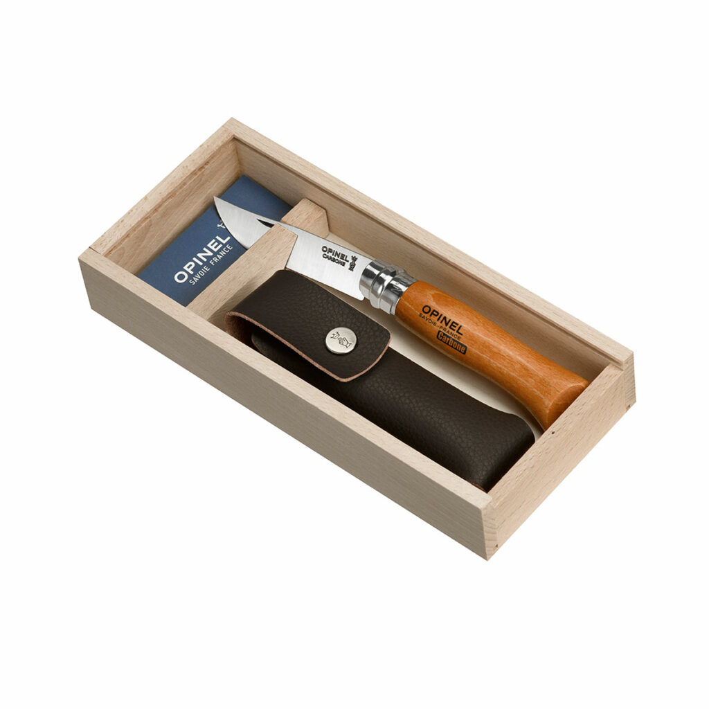 Opinel Traditional 08 Carbon Steel 8.5cm+Pouch in Wooden Gift Box